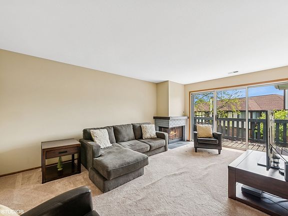4th image of 9145 Sutton Ct #9145