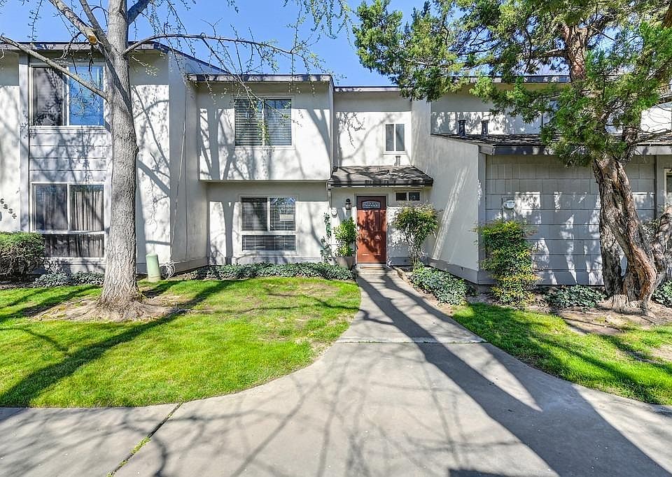 1st image of 6236 Breeds Hill Ct