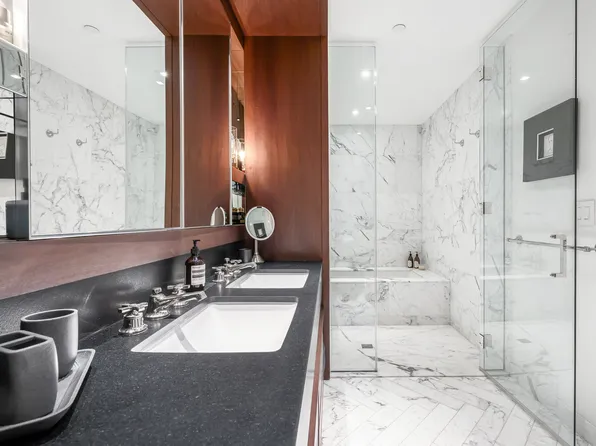 15 Renwick Street image 14 of 27