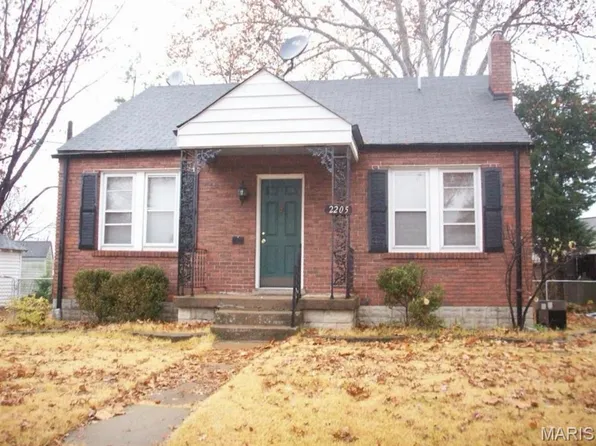 2205 Brown Rd, Saint Louis, MO 63114