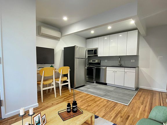 2nd image of 110 Bushwick Ave #2A