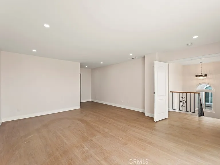 120 S Prospect Ave #A — Photo 23