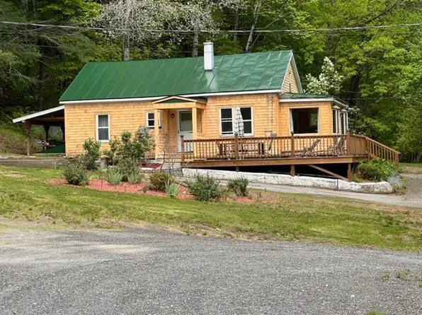 24 West Street, Bingham, ME 04920