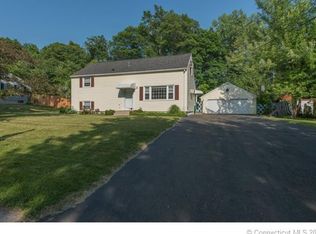 52 Pierson Dr, Wallingford, CT 06492