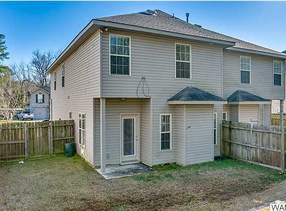 2nd image of 1812 Saint Charles Way