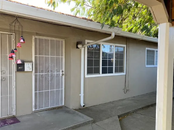 150 N Acacia Ave #152, Ripon, CA 95366