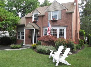 65 Chelfield Rd, Glenside, PA 19038