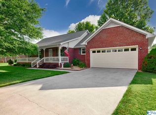 116 Spring Tanner Rd, Hazel Green, AL 35750