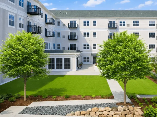 The Hendrickson, 1750 Larpenteur Ave W #109, Saint Paul, MN 55113