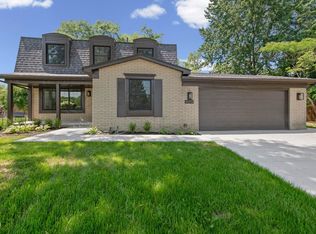 39713 Chaffer Ct, Clinton Township, MI 48038