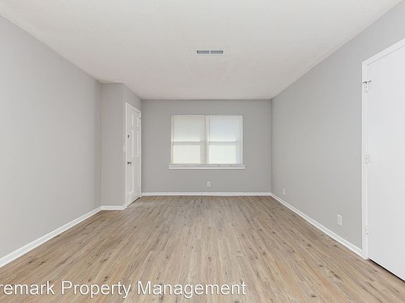 4th image of 7804 Holiday Hills Cir #A