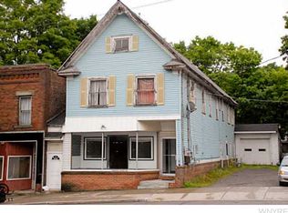 84 Main St S, Perry, NY 14530