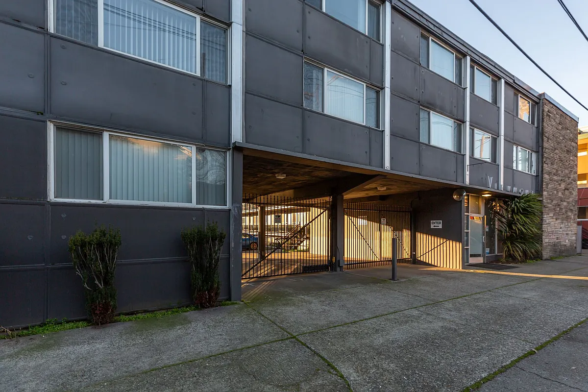 Building Photo - Viewmont Apartments
