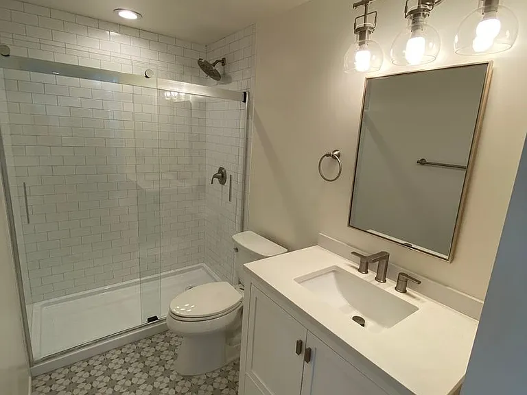 1418 Bath St #H — Photo 6