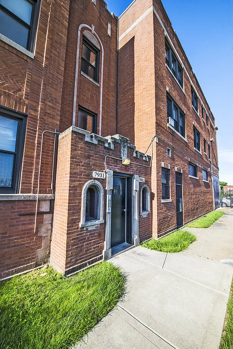 Building Photo - 7929 S State