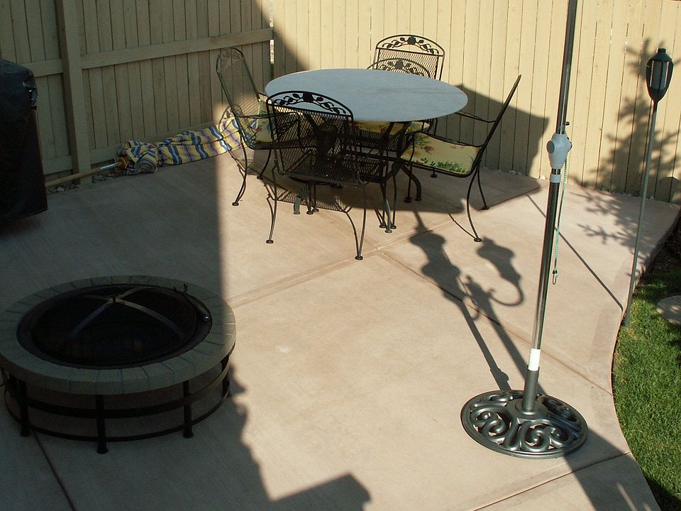 Side Patio