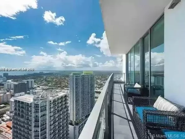 92 SW 3rd St APT 5104, Miami, FL 33130