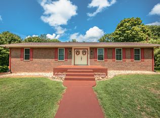 522 Bluff Point Rd, Harriman, TN 37748