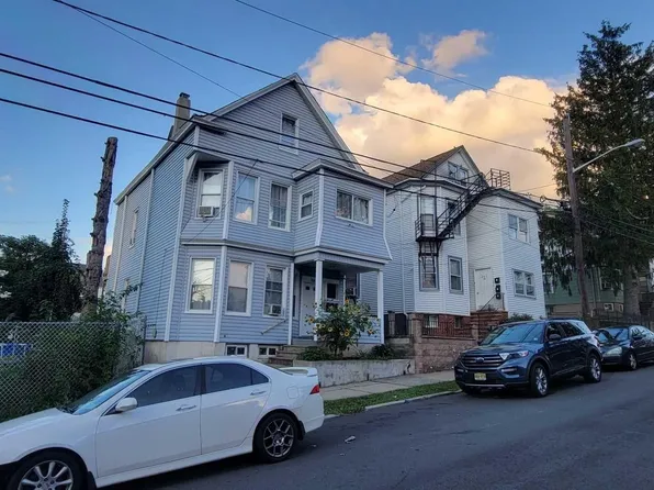 283 Paxton St, Paterson, NJ 07503