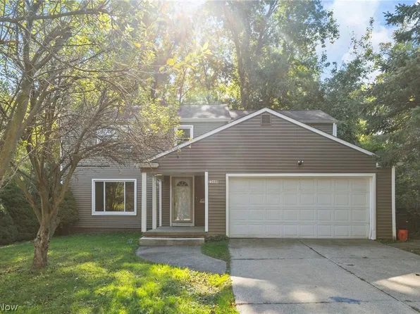 23660 Cedar Rd, Beachwood, OH 44122