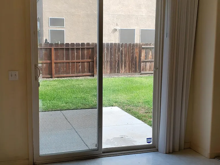 4132 Wheeler Peak Way — Photo 3