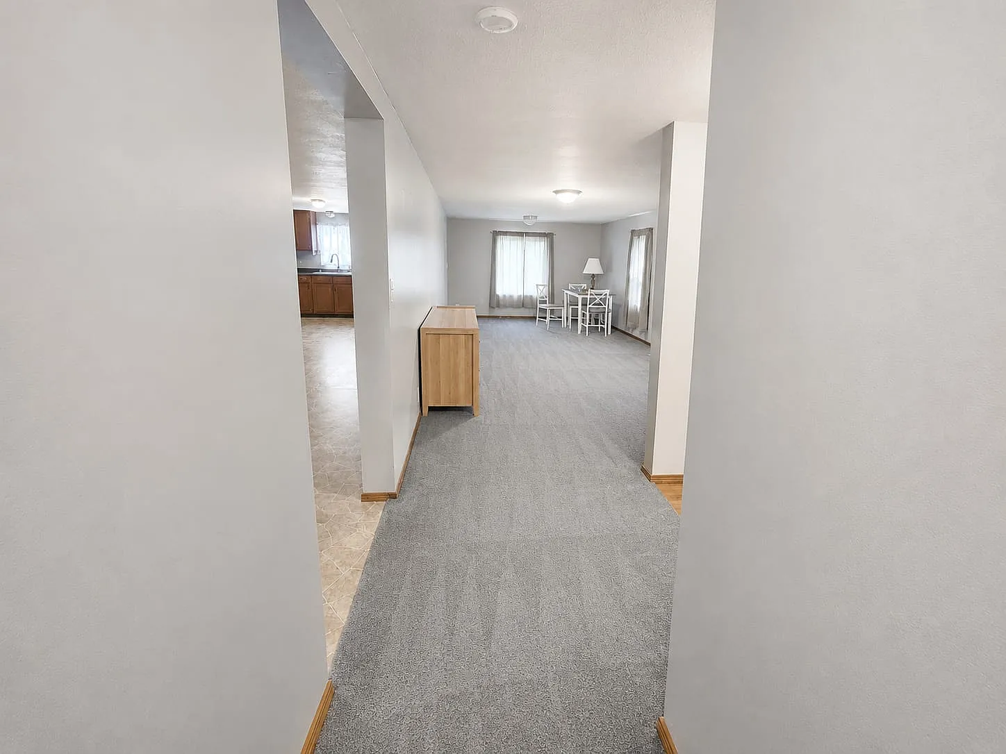 2 bed, 1104 sqft, $1,050 — Photo 2