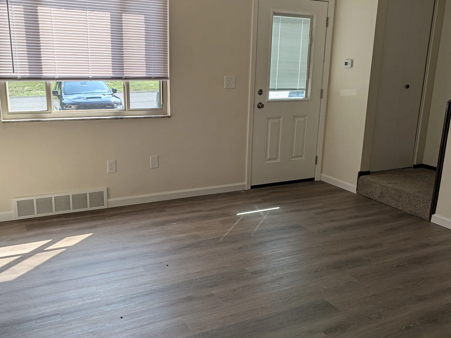 180 Sagamore - 180-D — Photo 2