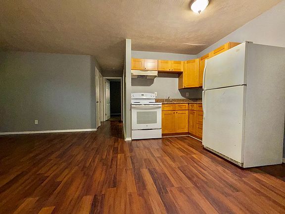 4th image of 400 S Miami Ave APT 3