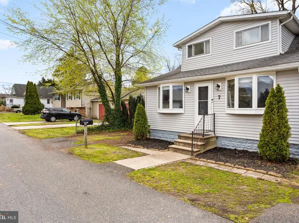 7 Trilby Ave, Westville, NJ 08093