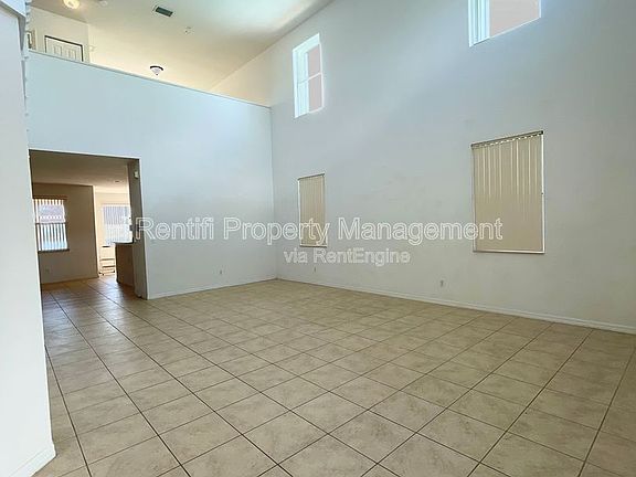 2nd image of 17038 Tremont St