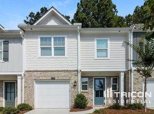 2280 Rosemary Park Ln, Lawrenceville, GA 30046