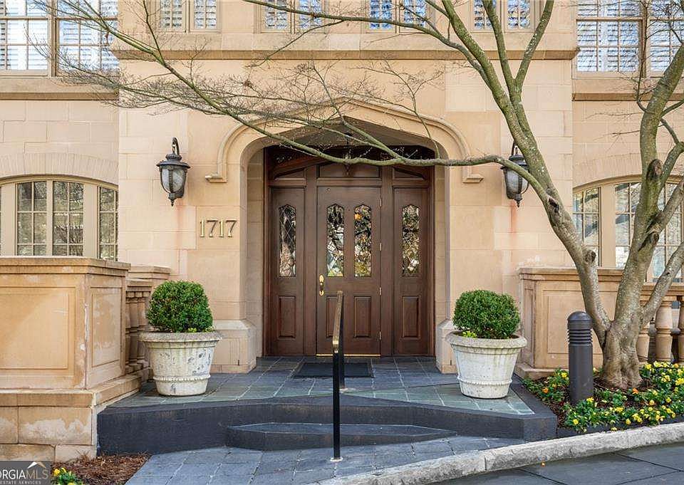 1st image of 1717 N Decatur Rd NE Unit 219