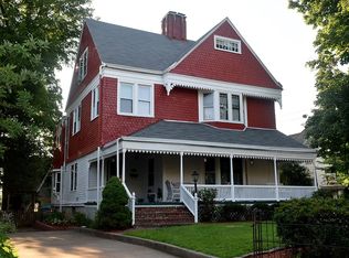1045 Ann St, Parkersburg, WV 26101