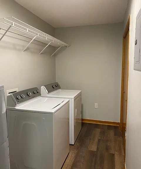 5105 Lake Dr — Photo 21