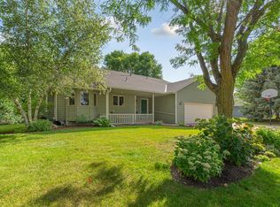 920 Aldrich Dr, Northfield, MN 55057