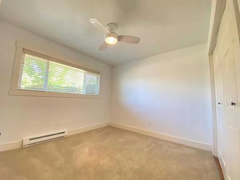 500 NW 18th St — Photo 12