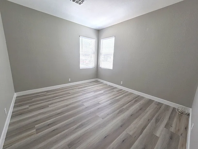 7904 Canyon Grove Ct — Photo 20