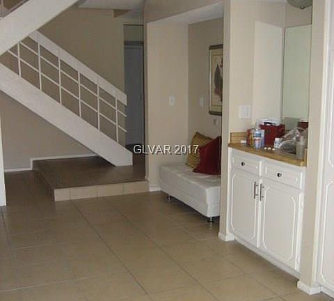 3rd image of 2204 Alia Ct #0