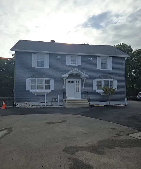 10 Van Tassel Ct #2 — Photo 1
