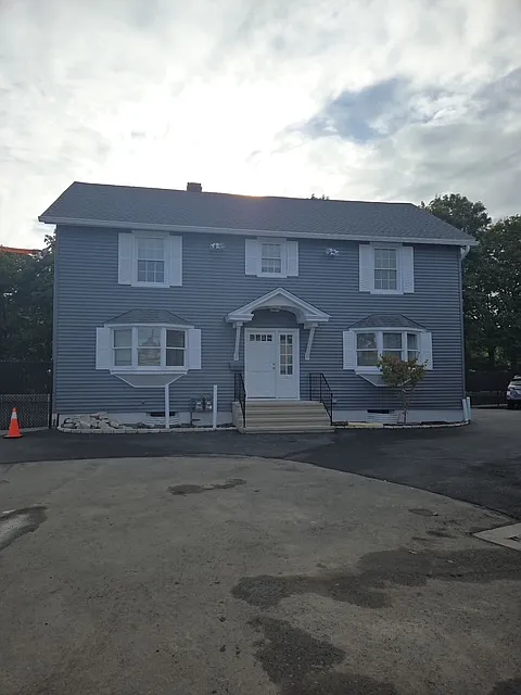 10 Van Tassel Ct #2