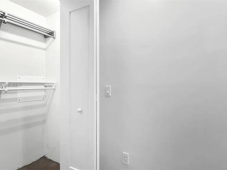 1536 NW 15th Ave #303 — Photo 7