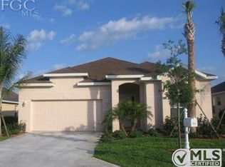 9223 Palm Island Cir, North Fort Myers, FL 33903