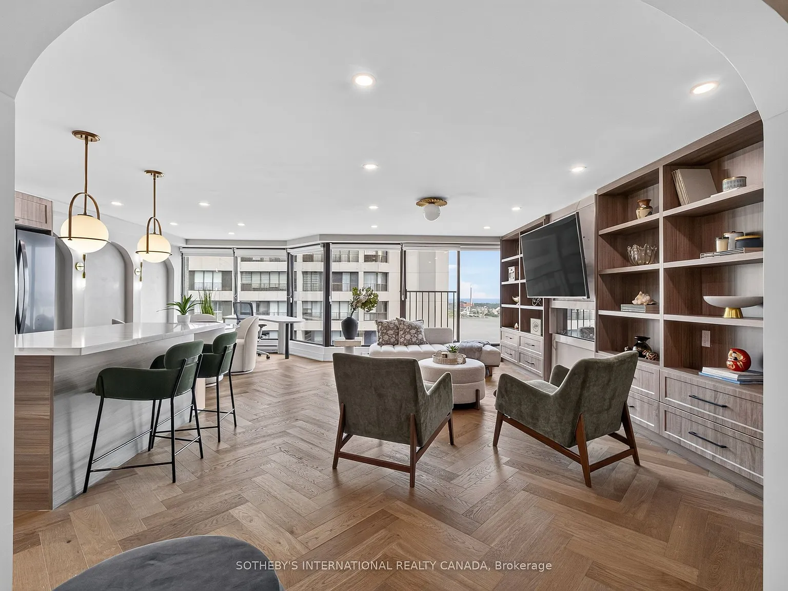 2 bed, $4,500 — Photo 4