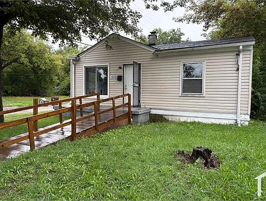 2 bed, 696 sqft, $1,000 — Photo 2