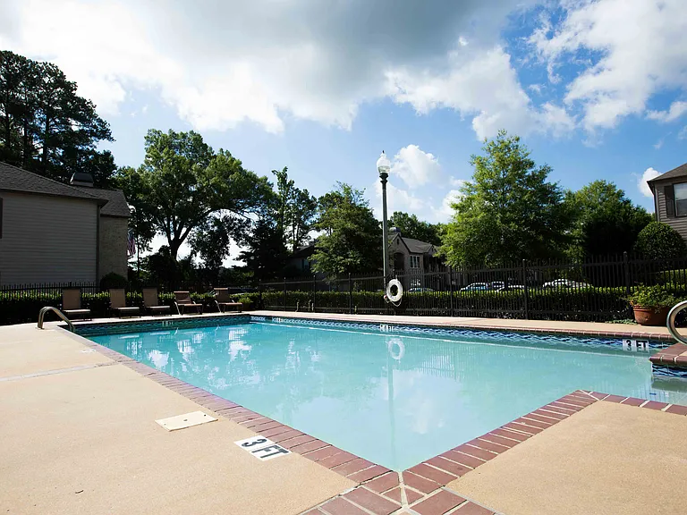 Sparkling Pool & Sundeck with Seating