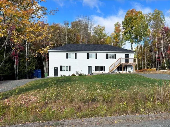 174 Rockwood Way, Saint Marys, NB E3A 9X3
