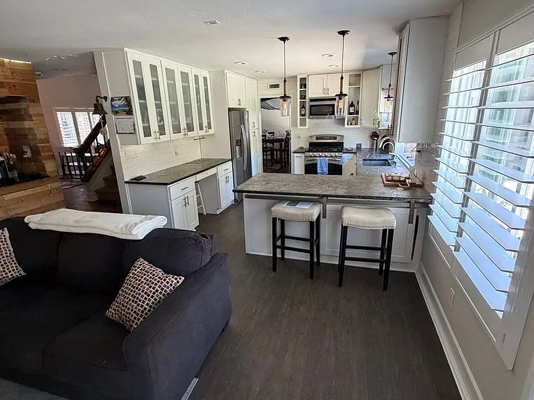 467 Mainsail Rd — Photo 7