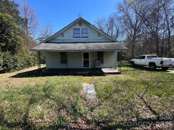 1 Cascade St, Mooresville, NC 28115