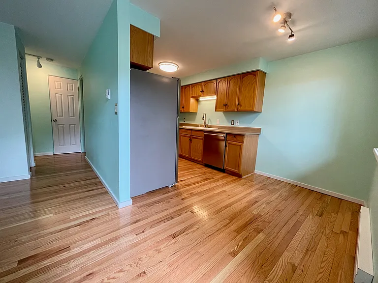 2801 14th Ave W #7 — Photo 7