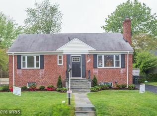 2618 John Marshall Dr, Arlington, VA 22207